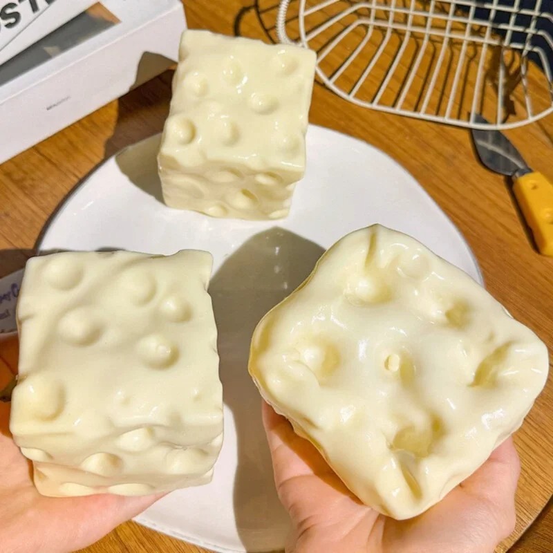 Taba Squishy Cheese Cube, Pelo - Novelty Gifts reseña y precio